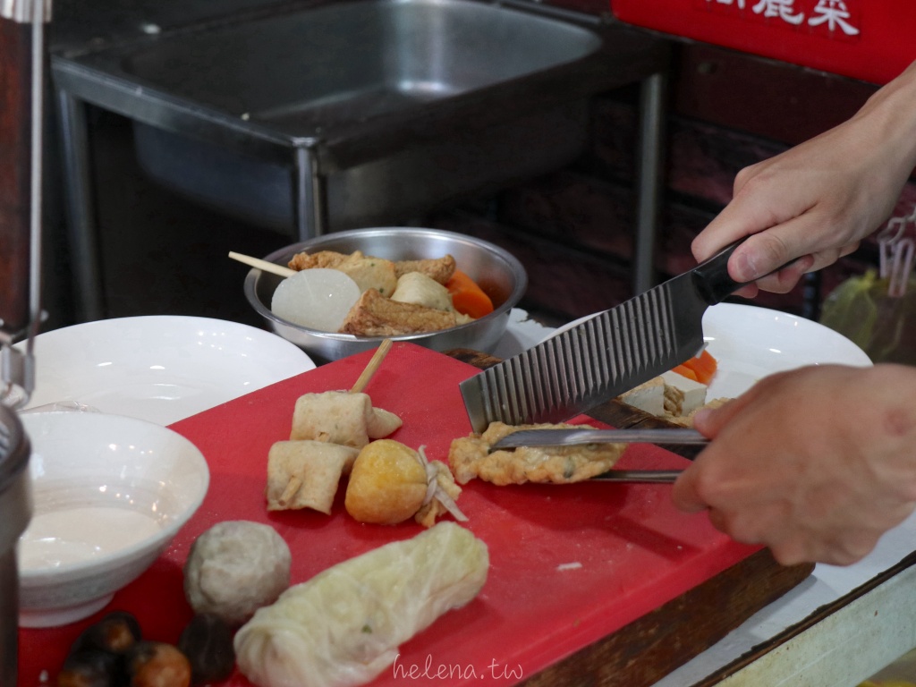 中山區,低卡,健康輕食,健康餐盒,南京復興,台北美食,台北遊／宿,台灣寶島,味精,平價美食,我的減半人生,新鮮,清爽湯底,無添加,磚瓦臺,美食,自製貢丸,遼寧街,關東煮,飽足感,高麗菜捲 @Helena's Blog